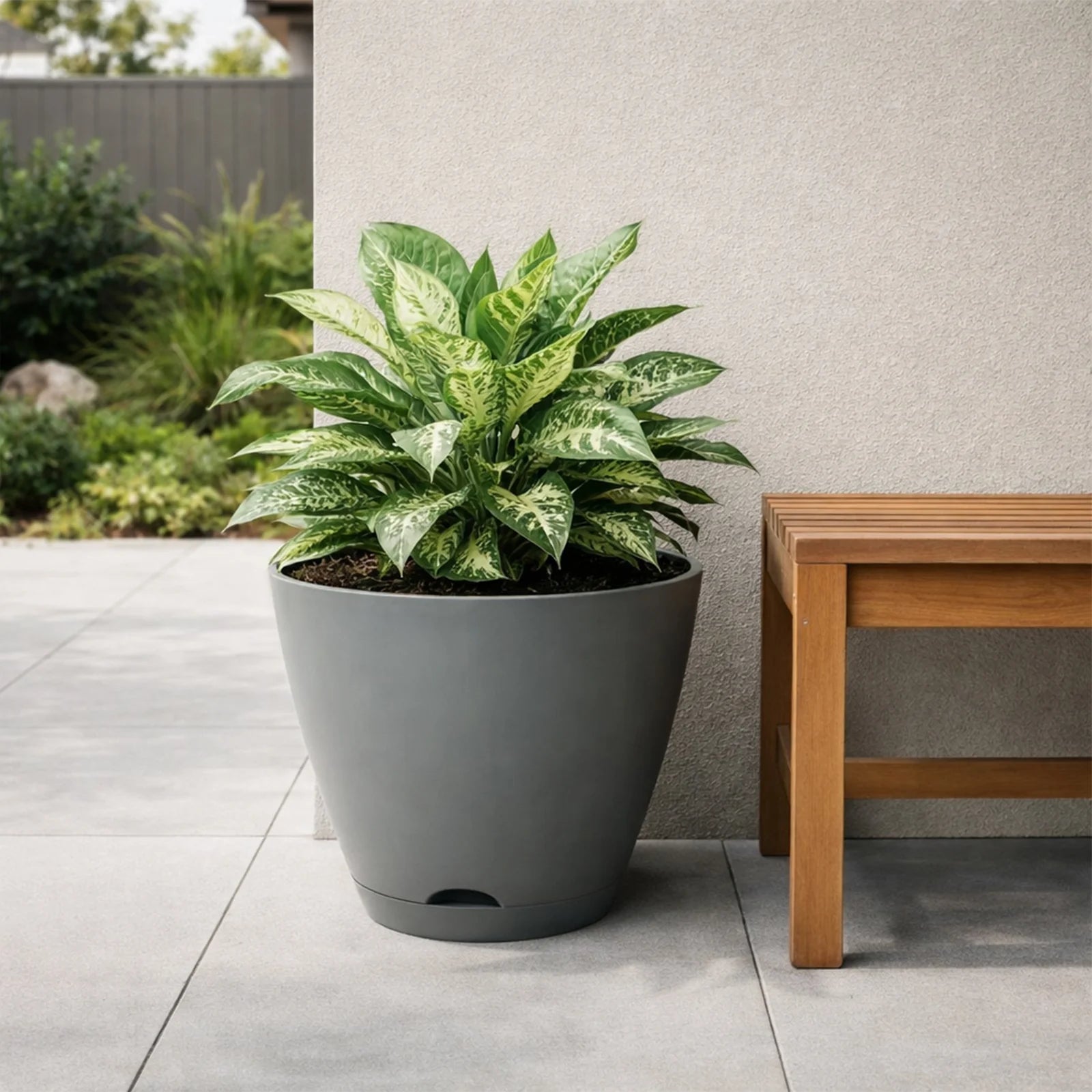 Moda 46cm Grey Oslo Self-Watering Planter, XXL grey modern round pot with built-in water reservoir