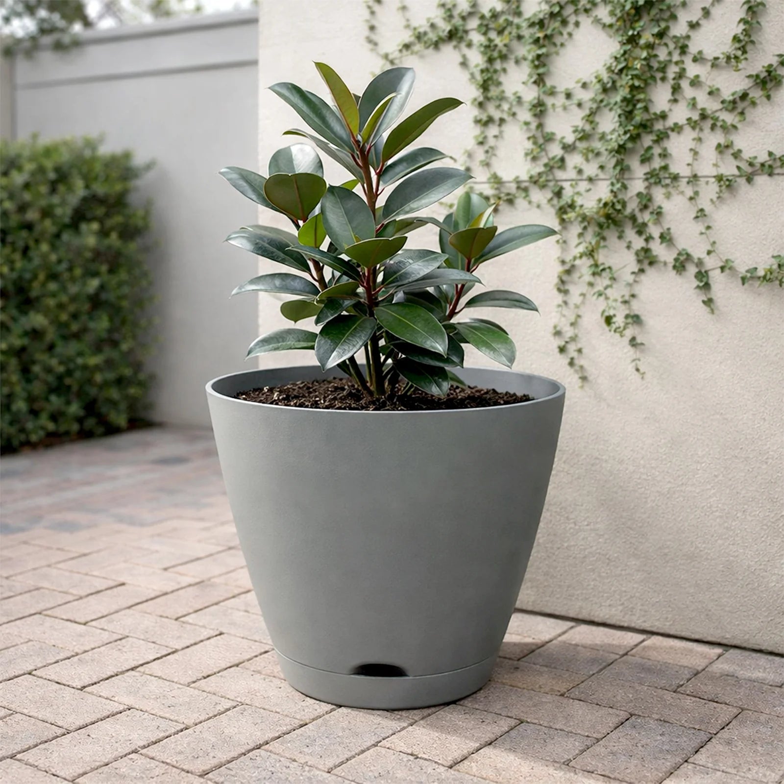 Moda 46cm Grey Oslo Self-Watering Planter, XXL grey modern round pot with built-in water reservoir