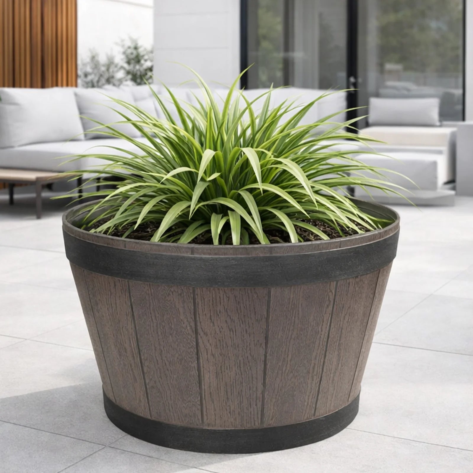 Moda 52 x 31cm Resin Whiskey Barrel Planter, large rustic barrel-shaped resin planter for outdoor gardens